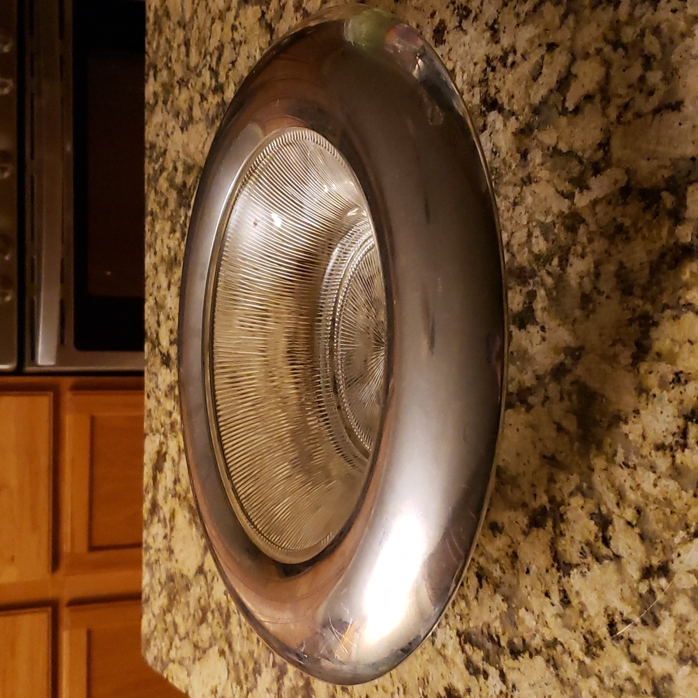 Nambe MT0317 Metal & Glass Sunburst Bowl, 2010 Betty Bough - Picture 7 of 9